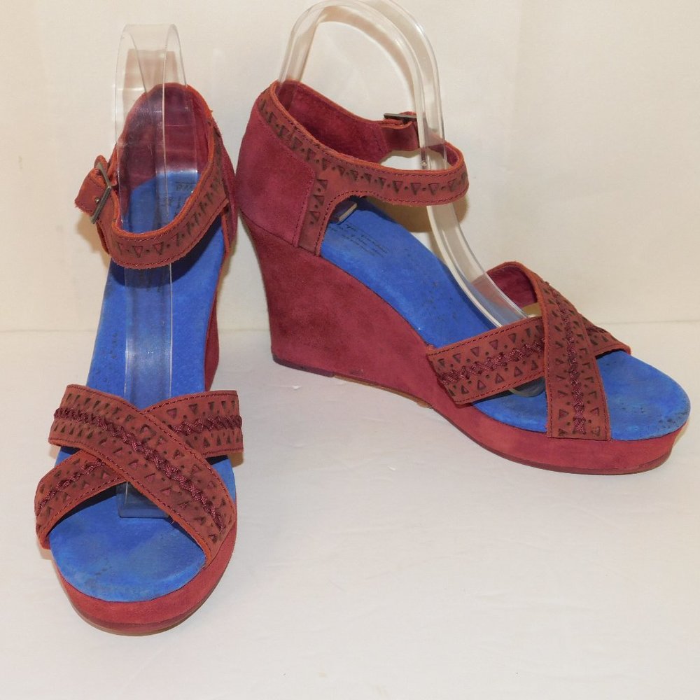 Toms Red Wedges with Blue Insole